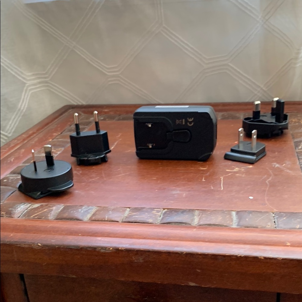 Black Universal Travel Adapter Set